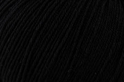 Universal Yarn Bella Cash