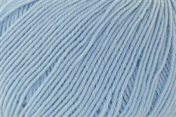 Universal Yarn Bella Cash