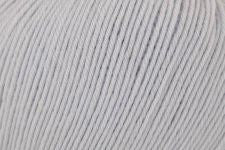 Universal Yarn Bella Cash