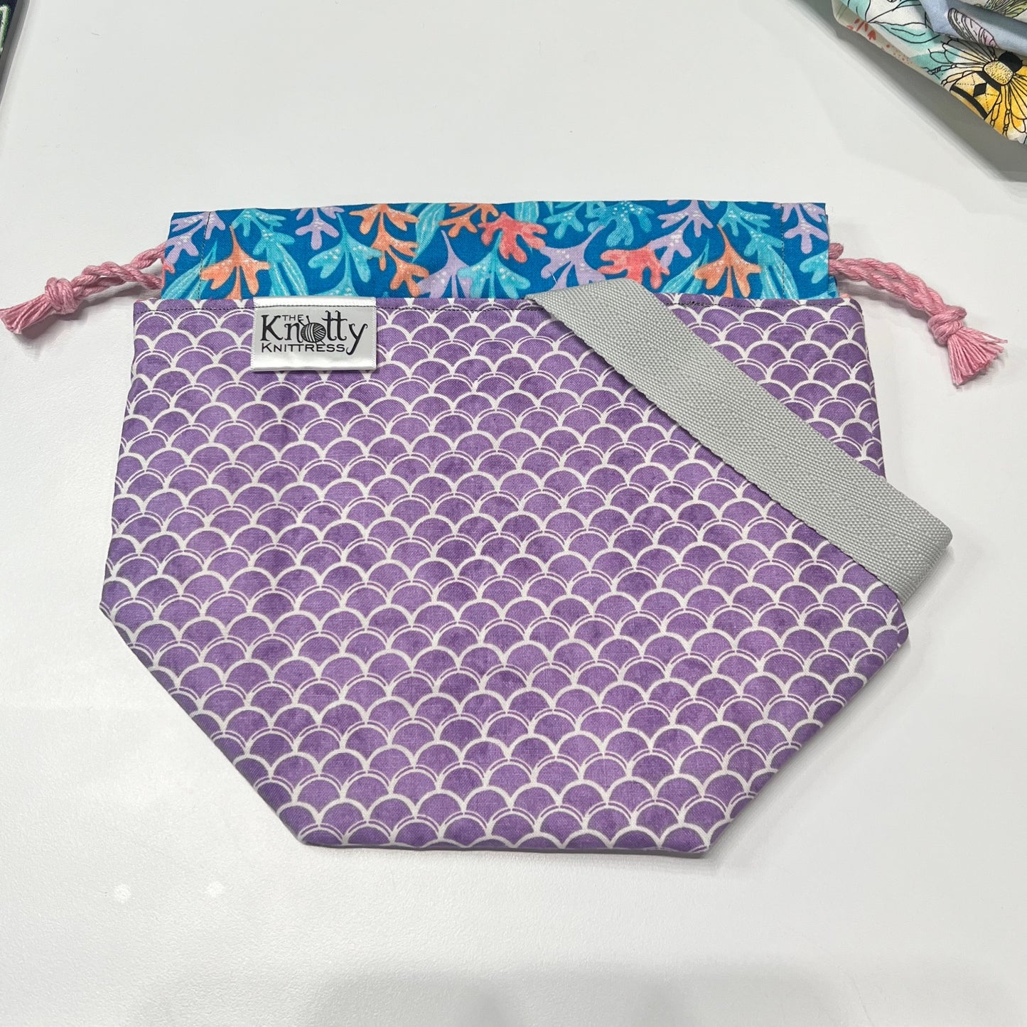 Small Project Bag with Handle