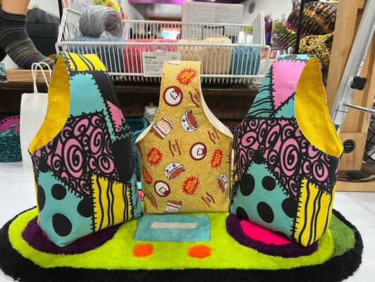 On-the-go Wristlet Bag