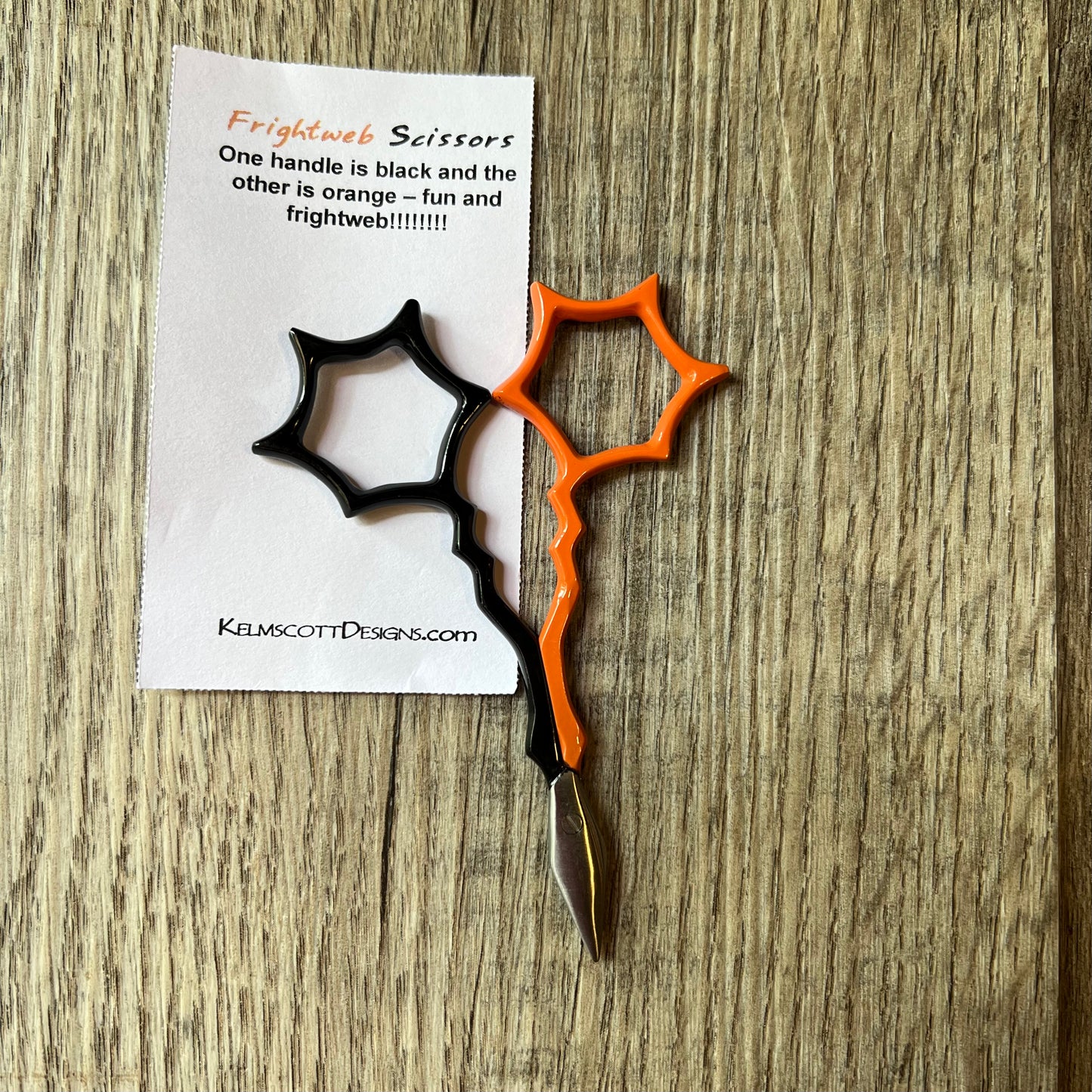 Frightweb Scissors