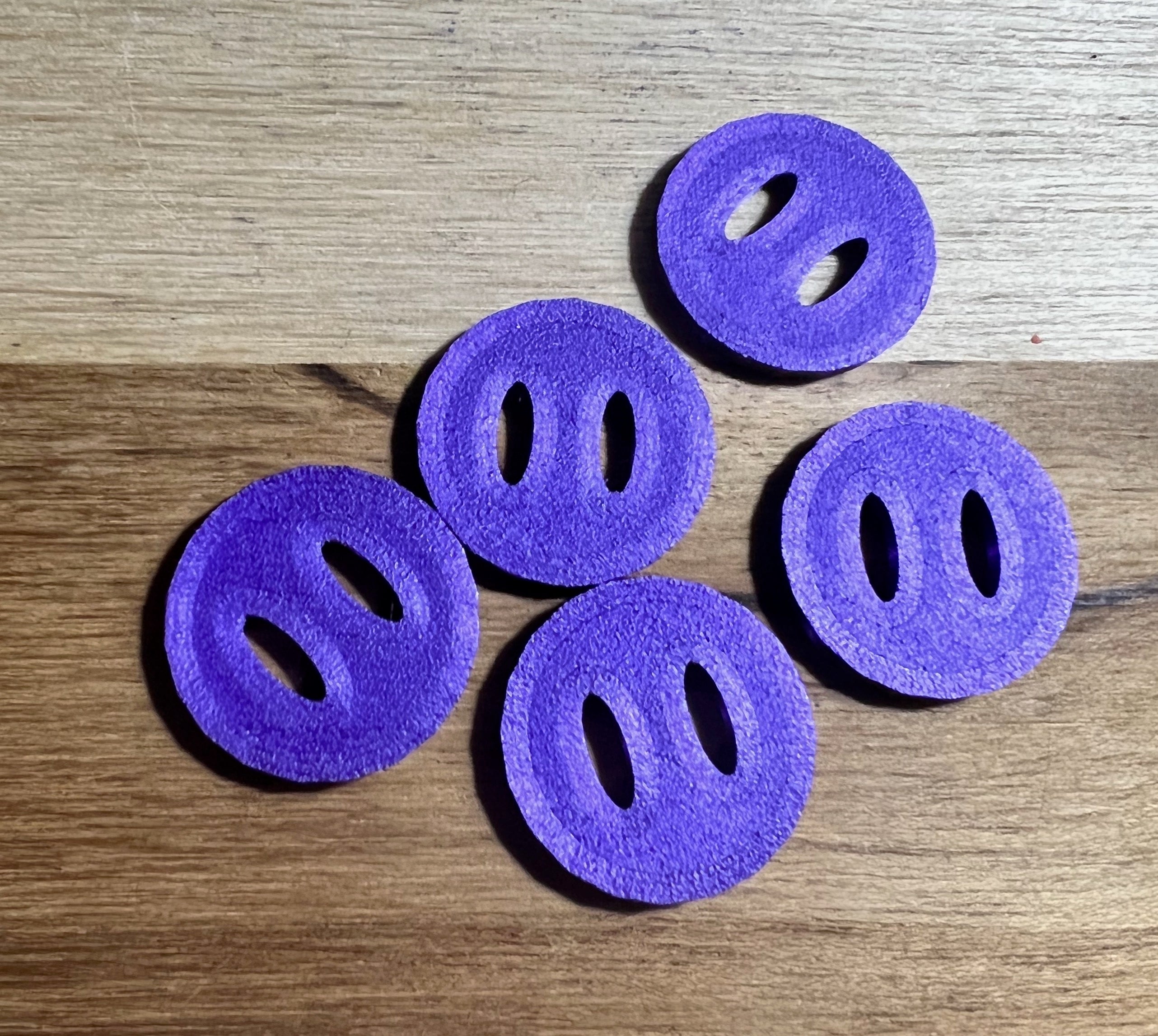 Pom Pom Buttons – TheKnottyKnittress